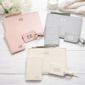 Personalised Travel Set - Custom Passport Cover and Luggage Tag - Gift for her - Bridal Gift- Birthday Gift - Leather Gift Set image 2