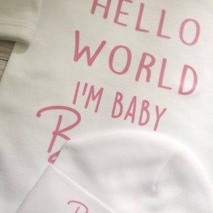 Personalised New Baby Outfit Hello World I am Surname Name Unisex Sleepsuit Hat Set Gift I'm Here Coming Home Romper Bodysuit Newborn Cotton image 6