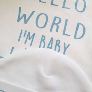 Personalised New Baby Outfit Hello World I am Surname Name Unisex Sleepsuit Hat Set Gift I'm Here Coming Home Romper Bodysuit Newborn Cotton image 3