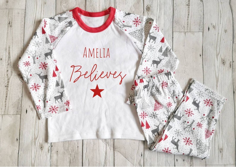 Boys Girls Unisex Reindeer Snowflake Xmas Tree Christmas Pyjamas 2 to 14 Years