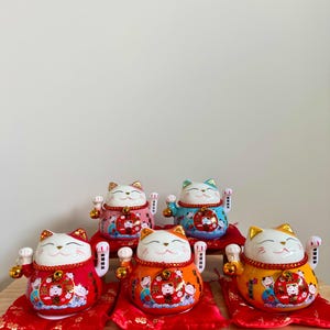 Lucky cat fortune waving cat arm Lucky money Neko feng shui figurine home office business display money blessing desktop 4.5 inch cat