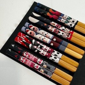 Cat chopsticks 5 sets neko cat chopsticks japanese chopsticks bamboo chopsticks family chopsticks maneki neko cat 5 pair Lucky Cat chopstick