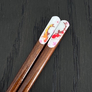 Koi Holz Essstäbchen: Japanische Sushi-Stäbchen