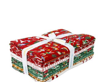 Cayla Naylor A Pear-fect Christmas 22 Fat Quarters - Riley Blake Designs Holiday Fabric Bundle
