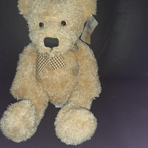 Russ Berrie retired bear Bronte