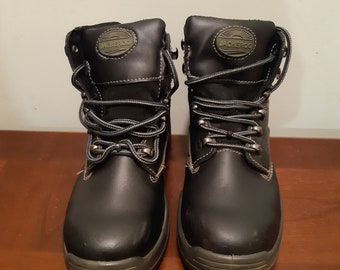 Jackeroo  Unisex steel cap boots.  Worn twice.
