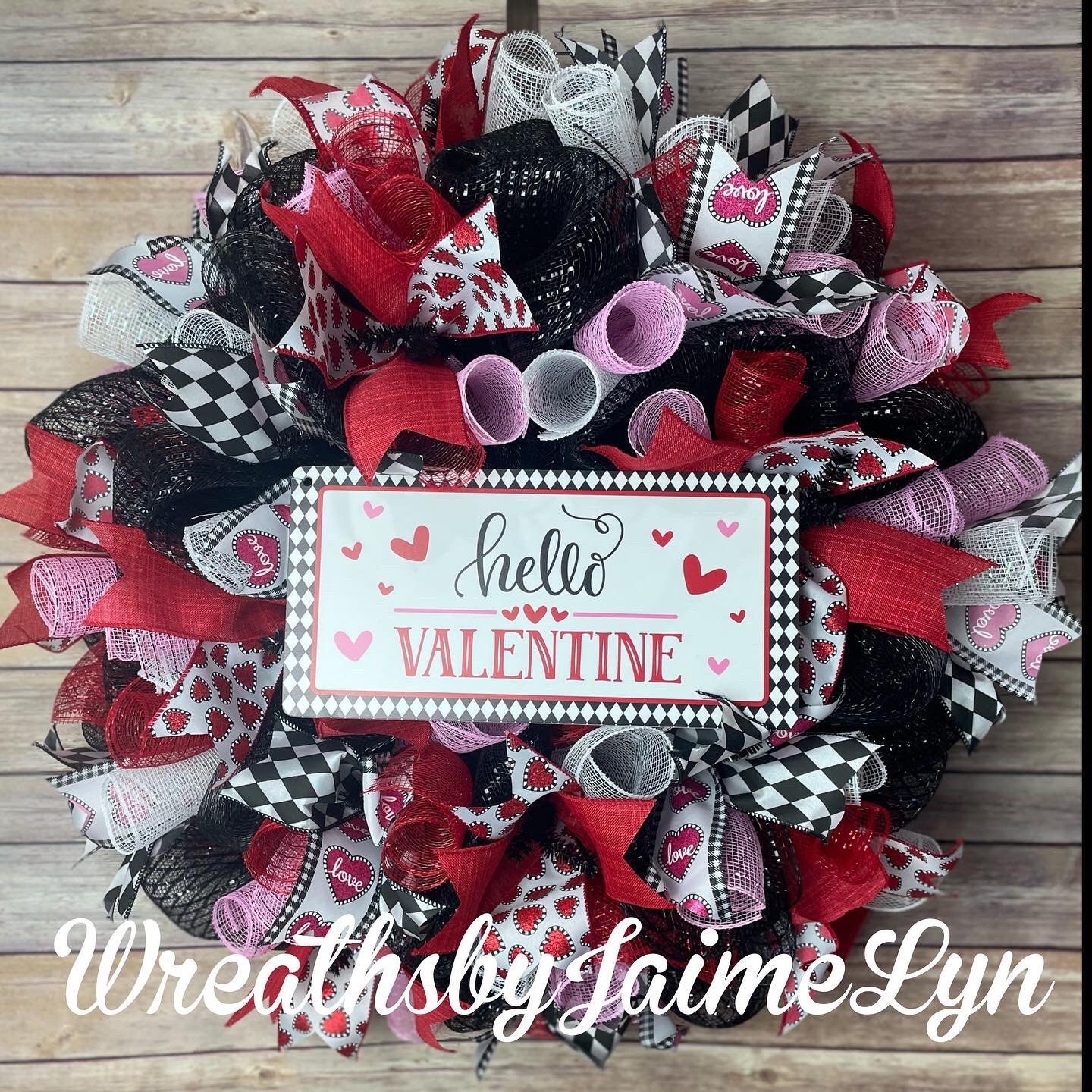 Valentines Day Wreath, Hello Valentine Wreath 