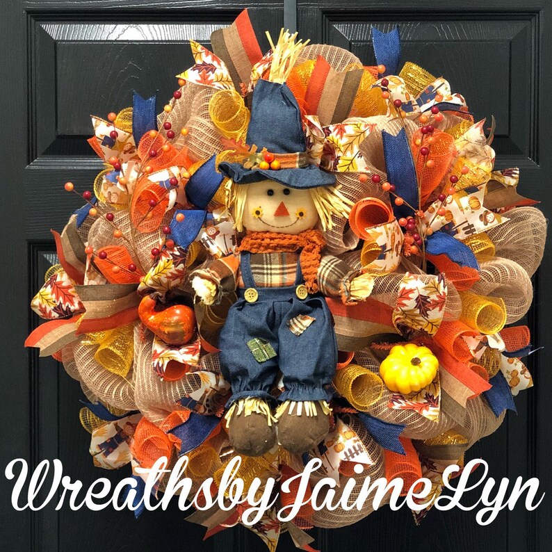 Scarecrow Wreath, fall scarecrow wreath, fall wreath, fall decor, front door wreath, scarecrows, scarecrow, image 1