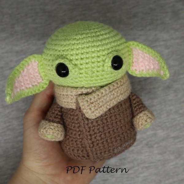 Baby Alien PDF Crochet Pattern, "The Child" Amigurumi