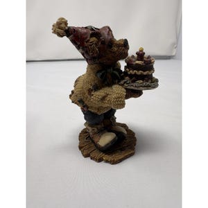 4" Boyds Bears Figurine,  M. Harrison's Birthday 3E/2509