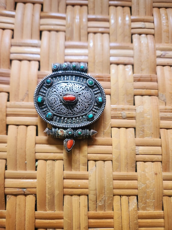 Antique Sterling Silver Tibetan Ghau Box Pendant T
