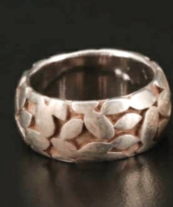 Estate Handmade Heavy Mens womens Cobbled Ring We… - image 2