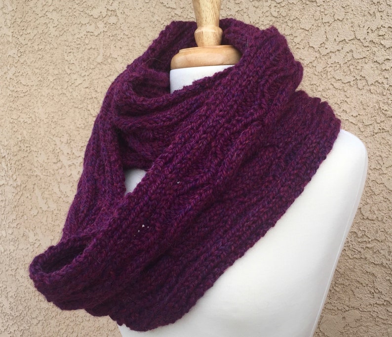 Knit Scarf Pattern: Chunky Cable Knit Infinity Scarf INSTANT - Etsy
