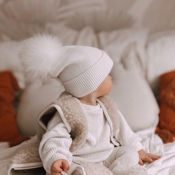 Baby Cashmere Pom Pom Beanie/Beanie avec Pom Poms amovibles en vraie fourrure/Bonnet pour enfants / Chapeau Pom Pom pour tout-petits/chapeau de bébé/ chapeau de bébé tricoté/ hiver