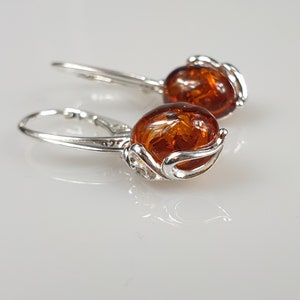 Small Amber earrings. Brown Baltic Amber and Sterling silver 925. Amber jewelry. Silver earrings. Bernstein Ohrringe. Ambra. boucles d'oreil image 3