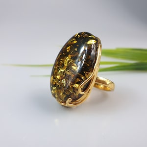 Amber ring. Green unisex ring. Adjustable gemstone ring. Big green amber ring. Birthday Gift for her. Sterling Silver 925