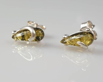 Small green Amber stud earrings. Minimalistic Amber earrings. Green amber post. Sterling silver 925, Tragus or Earlobe earring