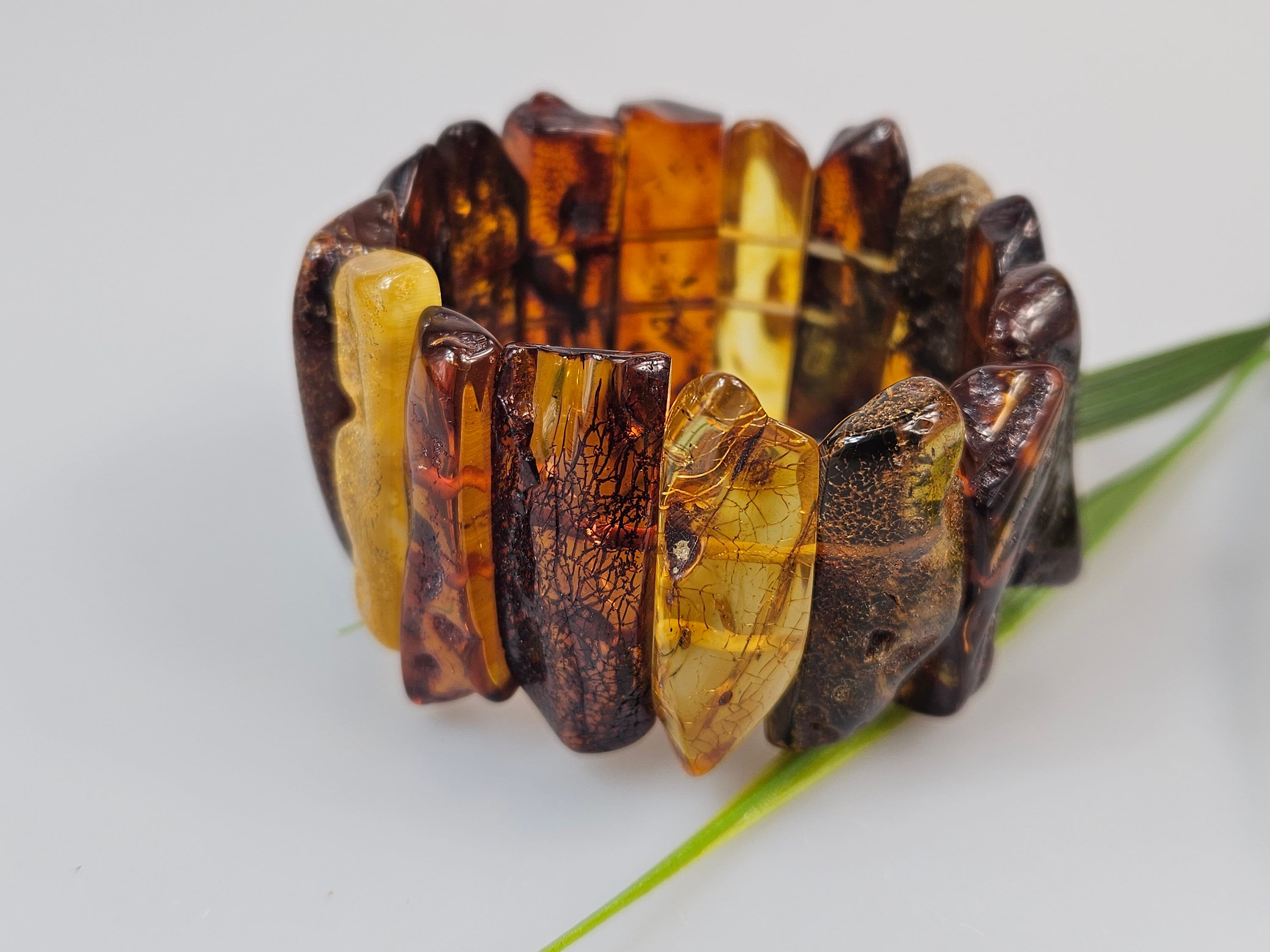 Braccialetto In Ambra Baltica Grezza Naturale - 100% Autentico | Set Regalo In Legno Con Perle Di Ambra E Chiusura Scorrevole