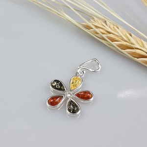 Amber pendant. Small tiny silver pendant for Adults. Flower shape Amber. Natural Baltic Amber pendant, Sterling silver 925, Christmas Gift