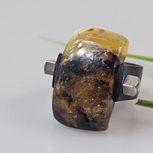 Amber ring. Man's ring. Ruber ring, cognac amber Handemade ring. Adjustable ring. Baltic Amber. Unisex ring.  Raw Gemstone ring