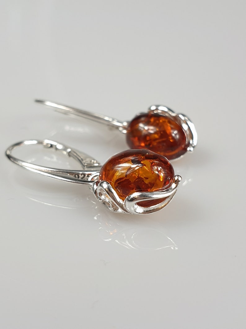 Small Amber earrings. Brown Baltic Amber and Sterling silver 925. Amber jewelry. Silver earrings. Bernstein Ohrringe. Ambra. boucles d'oreil image 4