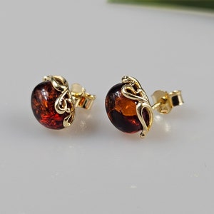 Amber earrings. Stud in earrings. Sterling silver 925. Elegant small amber earrings. Brown Amber earrings small Rare Amber Unique Stone