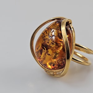 Big cognac Ring, Amber ring. Brown Amber. Sterling silver 925. Adjustable size. One size elegant gemstone ring, gold plated ring, crystals