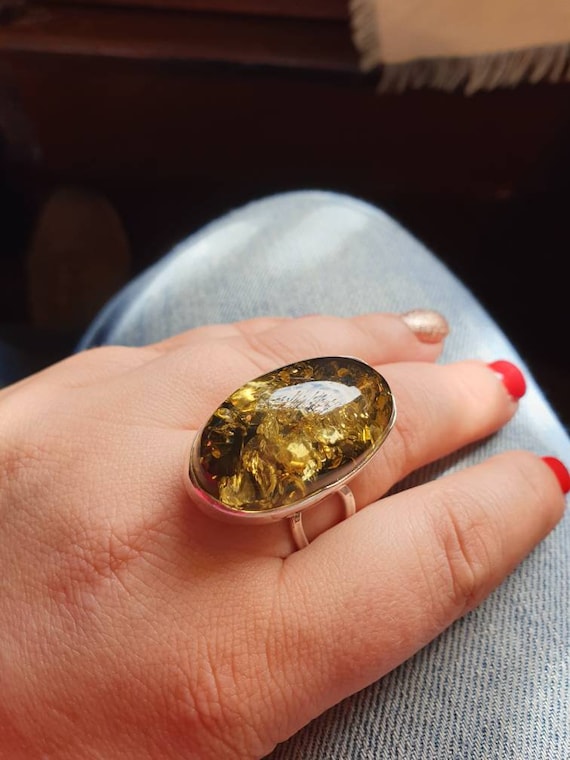 Amber ring. Green Amber. Sterling silver 925. Adjustable size.