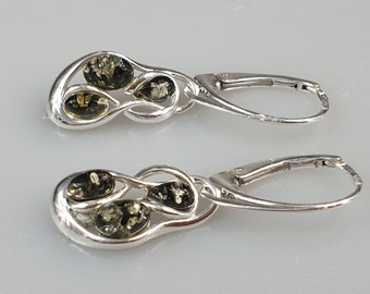 Green amber earrings. Amber earrings. Silver earrings. Sterling silver 925.  Raw green Amber jewelery Handmade Cute  Hangingboucles d'oreill