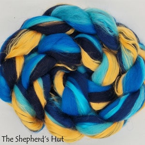 Merino Silk &#39;Casper&#39; Blended Top 100g braid for spinning and felting.