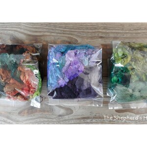 BFL Grab Bags 50g mixed hand dyed fleece wool and top for spinning and fibre craft. Various colours available. image 4