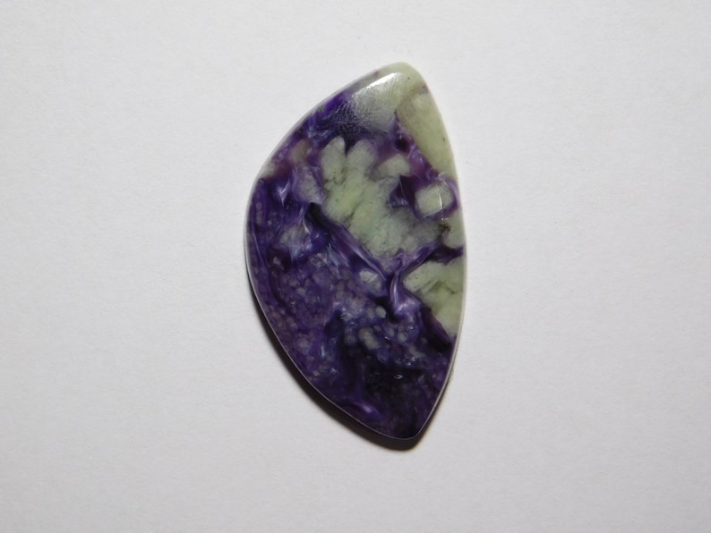 Top Designer Natural charoite cabochon Natural Purple Russian charoite gemstone Glorious Charoite loose gemstone for jewelry 30 Cts #9318N