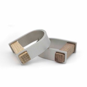 Contemporary fashion Walnut wooden bar ring, made of walnut wood and an aluminium band, unisex fashion. image 8