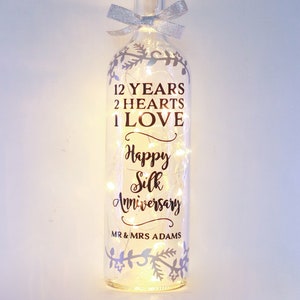 Regalo personalizado para el 12.º aniversario de bodas, luz de botella, seda, personalizado para pareja, mejor amiga, hija, yerno, recuerdo único