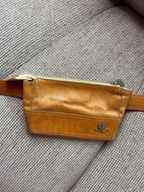 1970s Courrèges Cognac Leather Belt Bag, Made in … - image 2