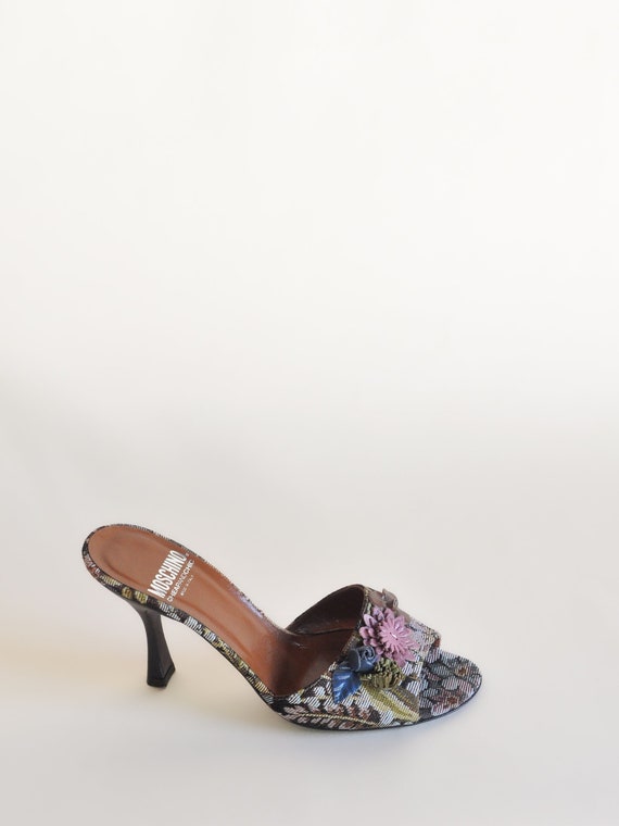 2000s Moschino Tapestry Heels with Leather Flower… - image 4