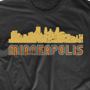 Men&#39;s Minneapolis Shirt - Retro Vintage Style Minneapolis Minnesota Skyline T-Shirt