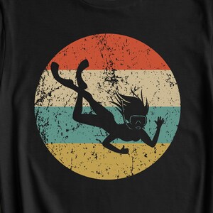 Snorkeling Shirt - Vintage Retro Snorkeler T-Shirt - Snorkeling Gift - Snorkeler Icon Shirt