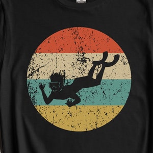 Snorkeling Shirt - Vintage Retro Snorkeler T-Shirt - Snorkeling Gift - Snorkeler Icon Shirt