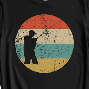 Fishing Shirt - Vintage Retro Fisherman T-Shirt - Fishing Gift - Fishing Icon Shirt