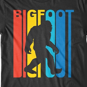 Men&#39;s Bigfoot Shirt - Retro 1970&#39;s Style Sasquatch Silhouette T-Shirt