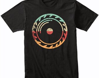 Retro Circular Saw Blade Shirt - Men's Carpentry T-Shirt - Gift for Carpenter - Woodworking Gift