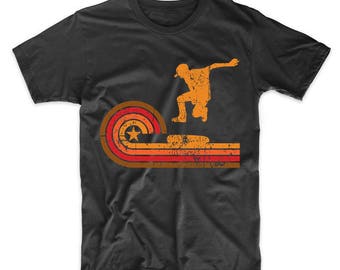 Skateboarding Shirt - Retro Style Skateboarder Silhouette Skater T-Shirt von Really Super Shirts