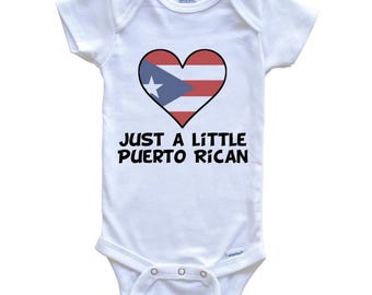 Body de bebé con la bandera de Puerto Rico - Un pequeño puertorriqueño