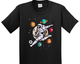 Boys Soccer Shirt - Kids Soccer Shirt - Soccer Gift for Kids - Soccer Player Astronaut Outer Space Spaceman Youth T-Shirt