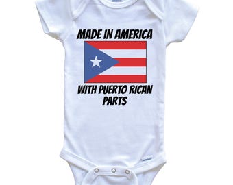 Hecho en Estados Unidos con piezas puertorriqueñas Body divertido para bebé con la bandera de Puerto Rico - Lindo body de una pieza para bebé