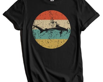 Great Hammerhead Shark Shirt - Shark Gift - Retro Shark Icon T-Shirt