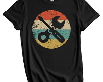 Car Mechanic Shirt - Mechanic Gift - Retro Screwdriver Wrench T-Shirt - Mechanic Icon Shirt