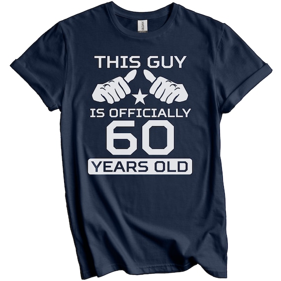 Camiseta 60 Cumpleaños Hombre 'Built 60 Years Ago' - Estilo Vintage Con Bandera USA | Regalo Cumple