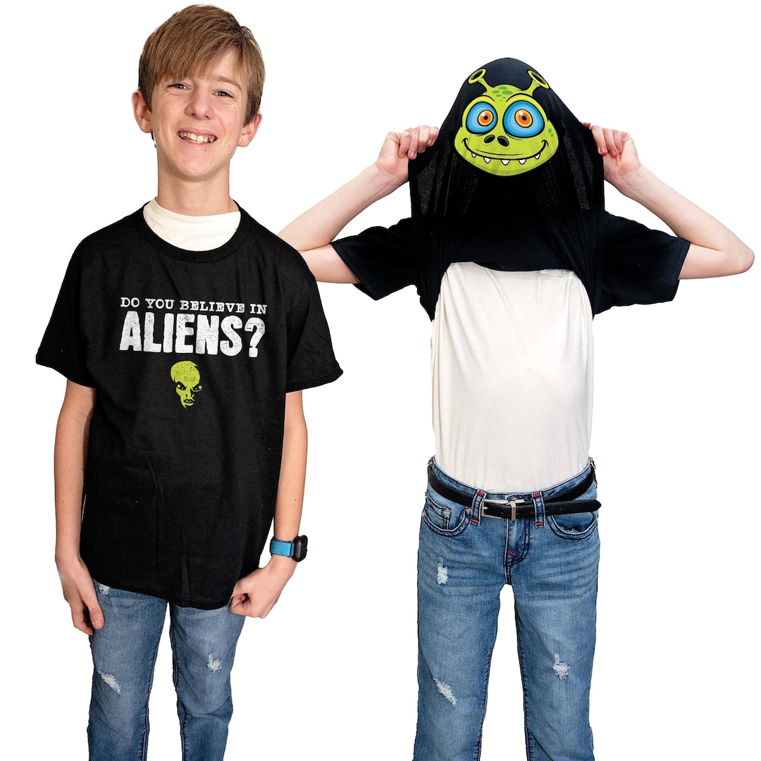 Do You Believe in Aliens? Funny Flip Shirt Alien T-shirt - Alien Shirt ...